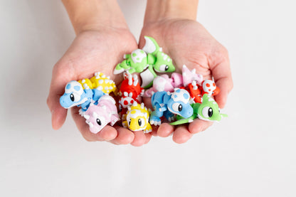 Dinosaur Egg & 5 Dinos